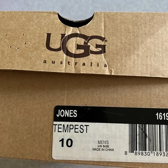 Mens UGG size 10 Leather loafers driving style shoes - Picture 10 of 10